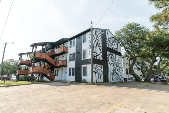 3601 Pleasant#E(2BR)