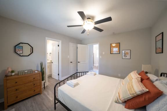 3510 Pleasant#4(1BR)