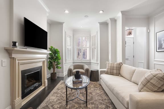 1313 22nd NW