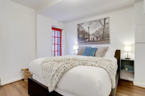 413 2nd St SE-LT