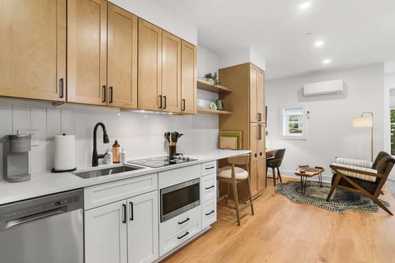 Sojourn Cozy Modern Studio on Capitol Hill